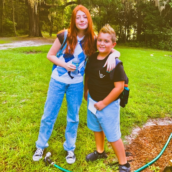 Meet your Posher, Ashley - Picture 3 of 3